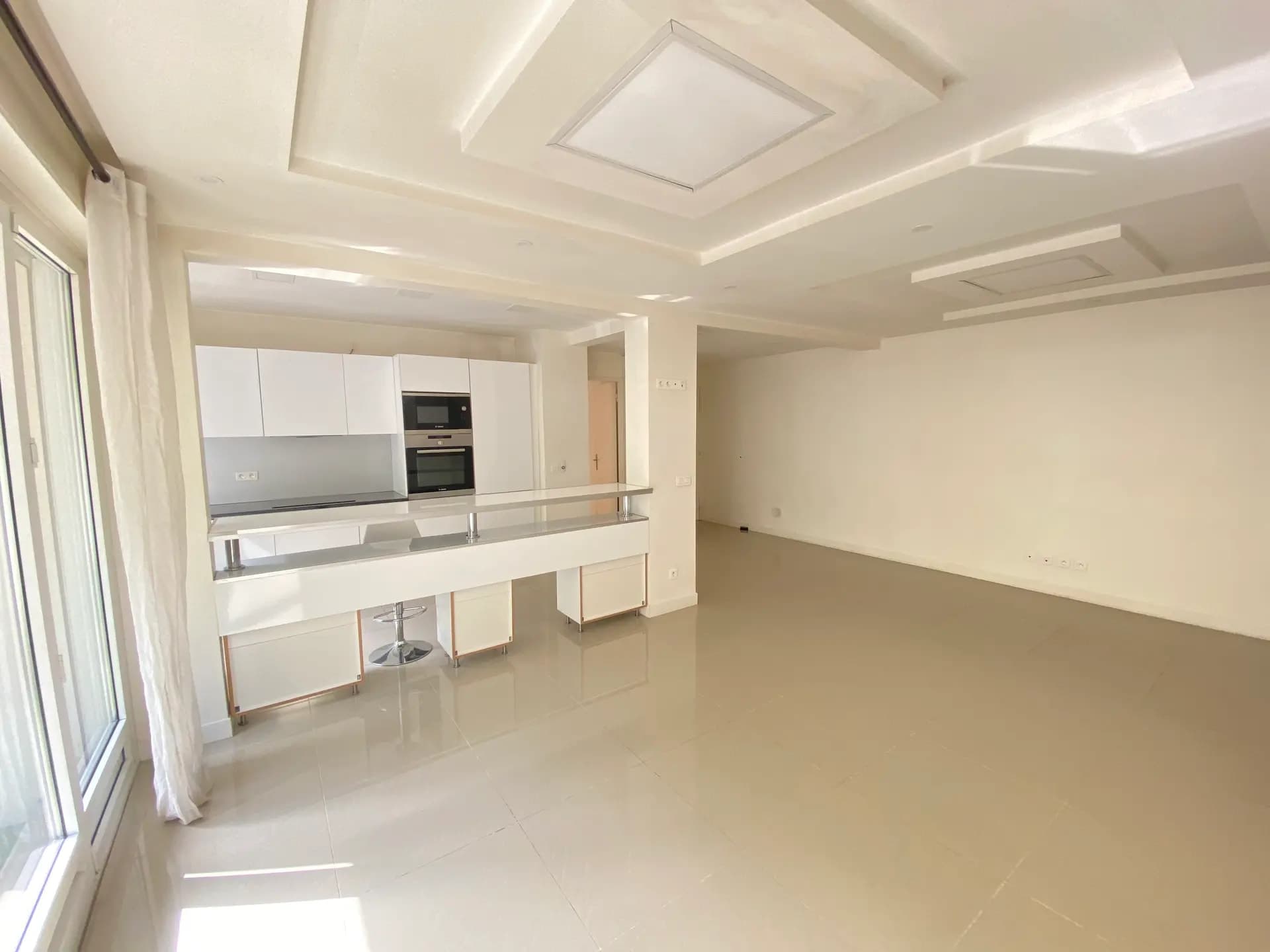 APPARTEMENT FAMILIAL PROCHE PORTE D'AUTEUIL - Image 4